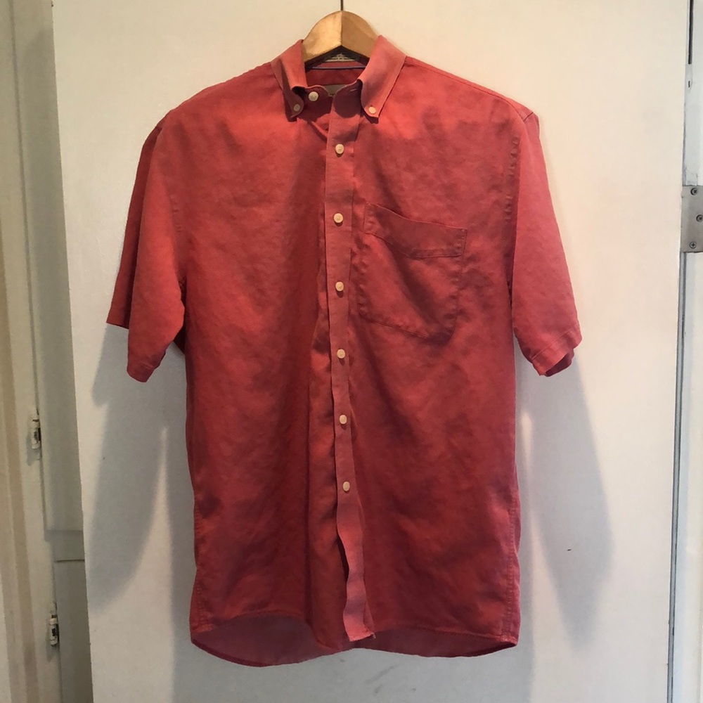 Men’s Cutter and Buck Button Down Shirt